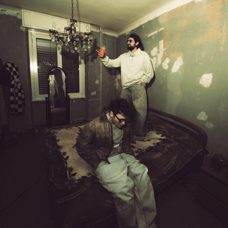 Cover della canzone 'BOCCONE AMARO' di IRBIS ft. Frah Quintale