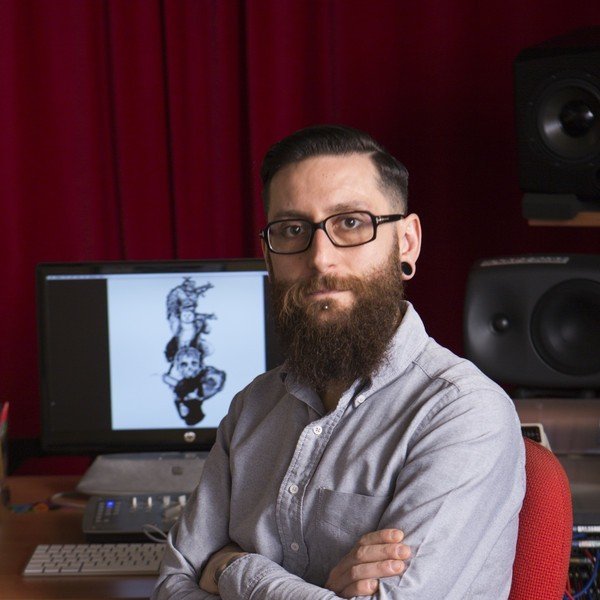 Foto di Ivan Antonio Rossi, artista con ruolo nel rap italiano