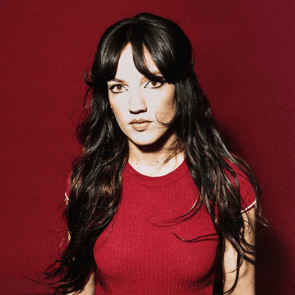 Foto di Jain, artista con ruolo nel rap italiano