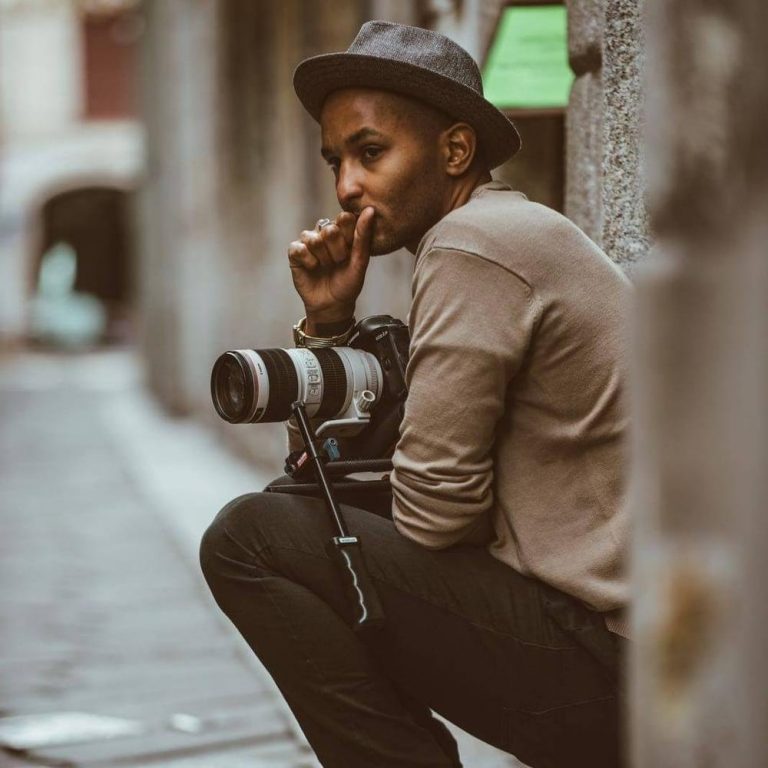 Foto di Jamie Robert Othieno, artista con ruolo nel rap italiano