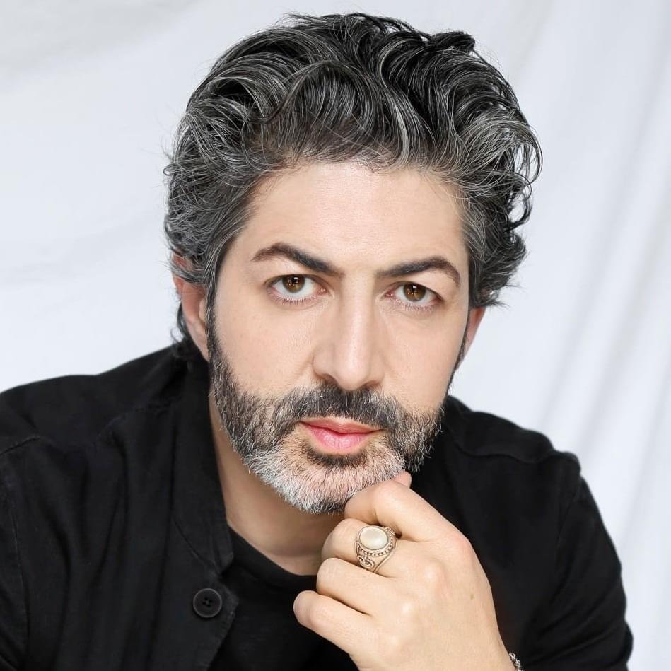 Foto di John Mamann, artista con ruolo nel rap italiano