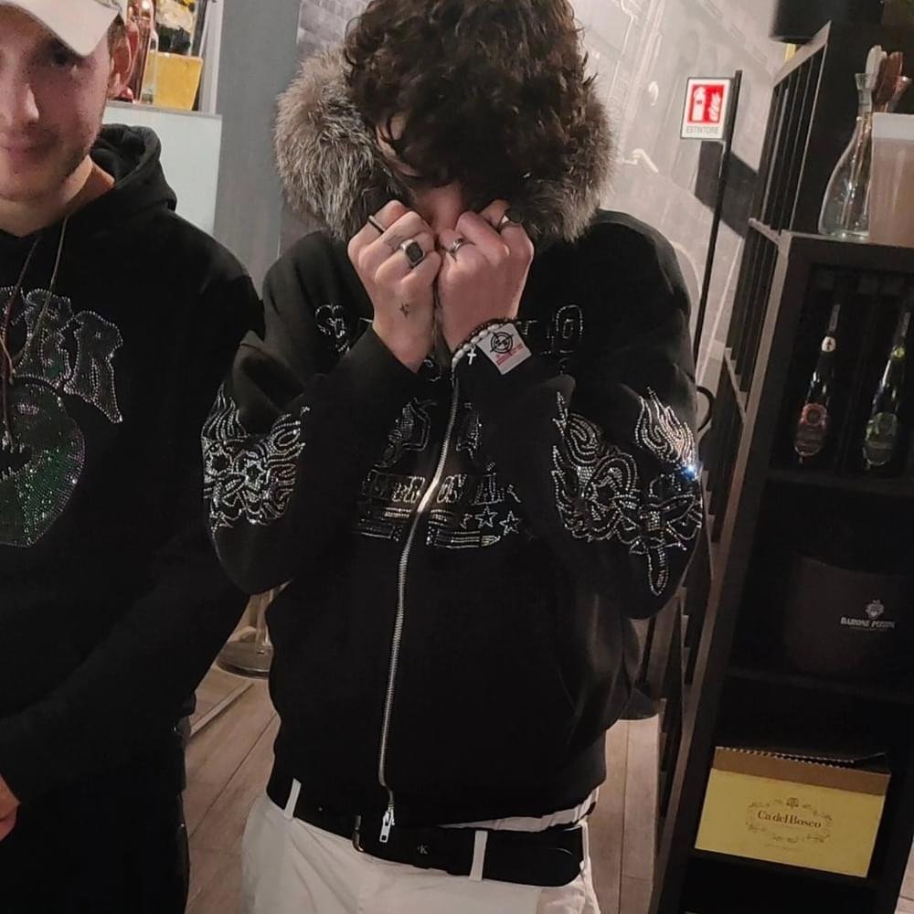 Foto di Jughi, artista con ruolo nel rap italiano
