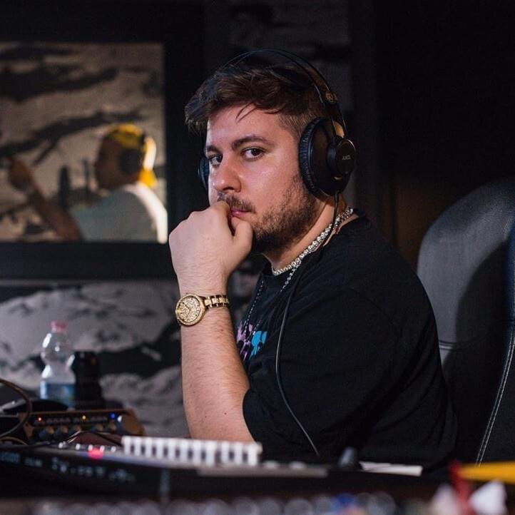 Foto di Junior K, artista con ruolo nel rap italiano