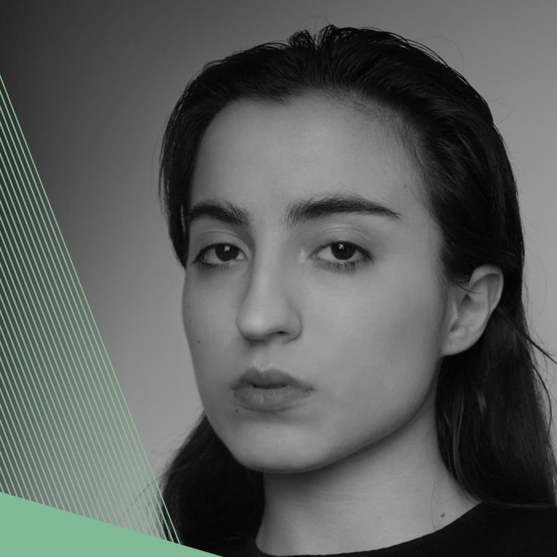 Foto di Laura Tura, artista con ruolo nel rap italiano