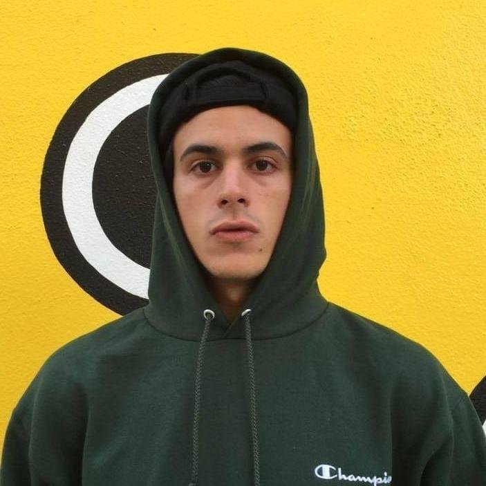 Foto di Léo Walk, artista con ruolo nel rap italiano