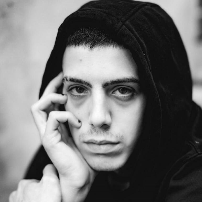 Foto di Luca D’Amelio, artista con ruolo nel rap italiano