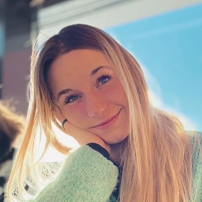 Foto di Maite, artista con ruolo nel rap italiano