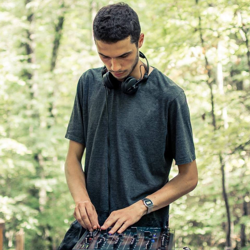 Foto di Massimo Pozzi, artista con ruolo nel rap italiano