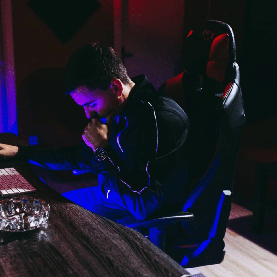Foto di MatthewB, artista con ruolo nel rap italiano
