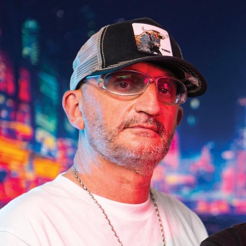 Foto di Max Longhi, artista con ruolo nel rap italiano