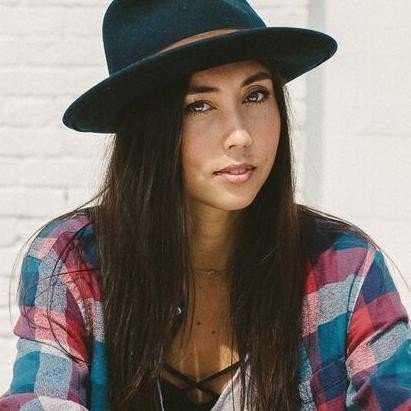 Foto di Meg Frampton, artista con ruolo nel rap italiano