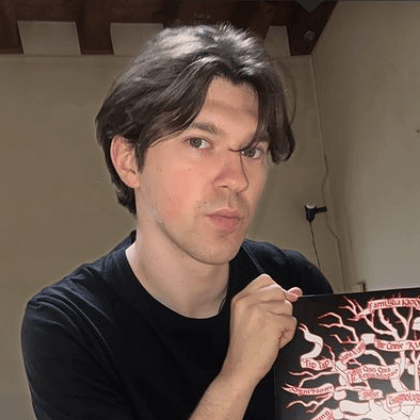 Foto di Mezzanotte, artista con ruolo nel rap italiano