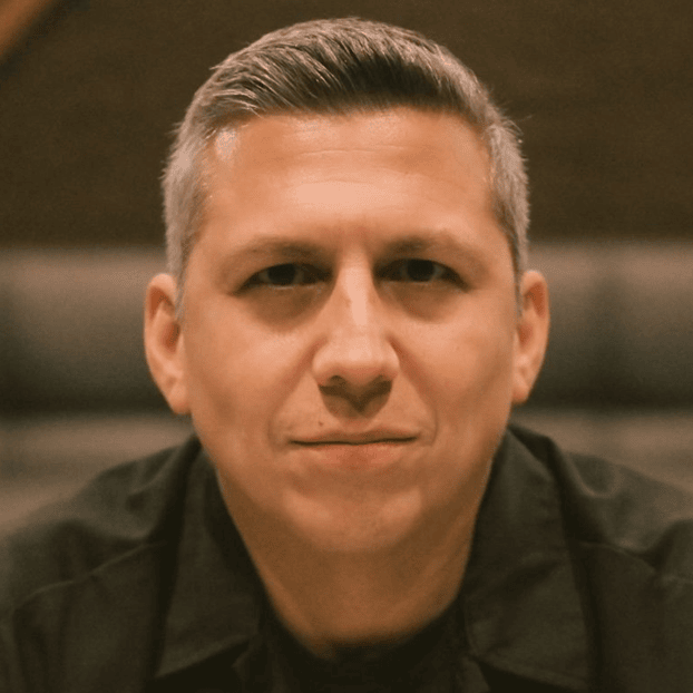 Foto di Mike Elizondo, artista con ruolo nel rap italiano