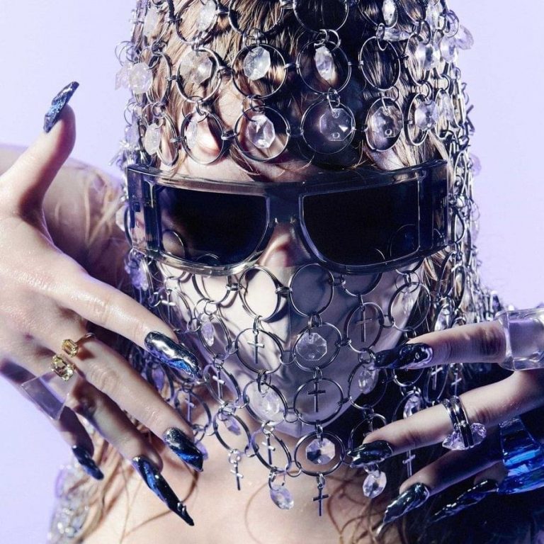 Foto di M¥SS KETA, artista con ruolo nel rap italiano