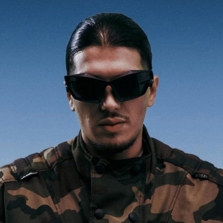 Foto di Néza, artista con ruolo nel rap italiano