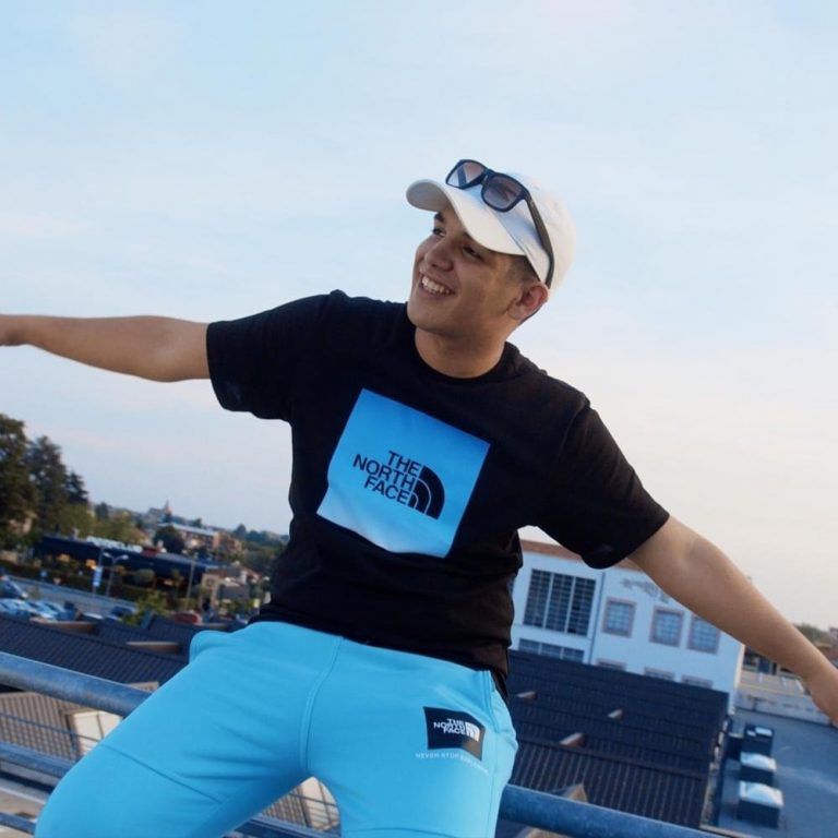 Cover della canzone 'Best Life' di Néza