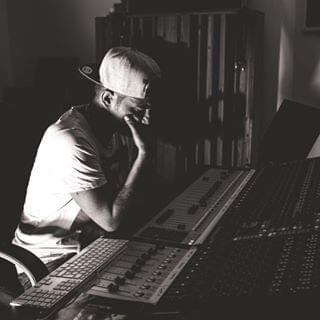 Foto di Nicolas Romano, artista con ruolo nel rap italiano