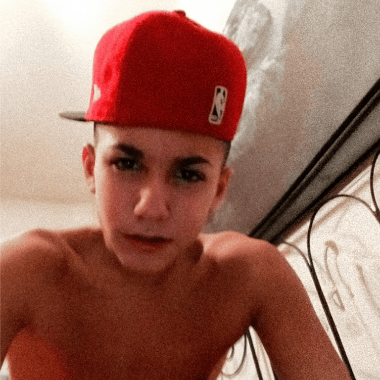 Cover della canzone 'BIMBO SELVAGGIO' di Niky Savage