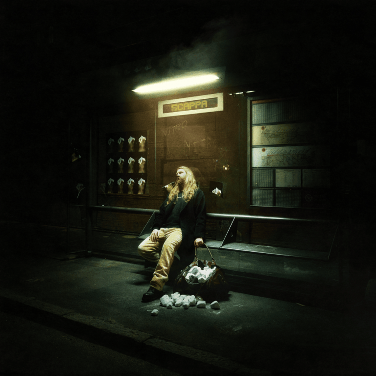 Cover della canzone 'Scappa' di Nitro