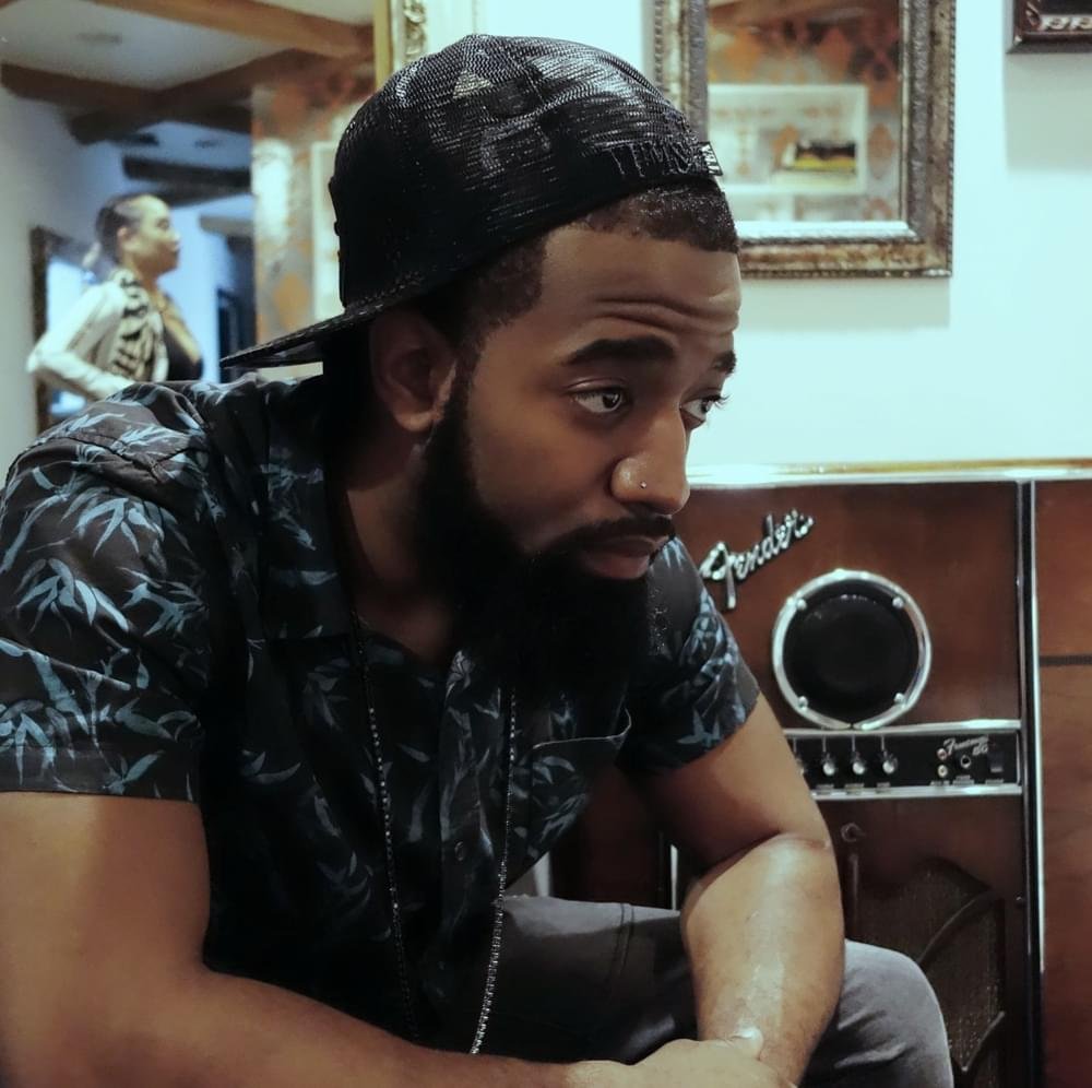 Foto di Noah Nwachukwu, artista con ruolo nel rap italiano