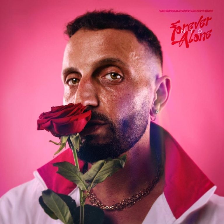 Cover della canzone 'Forever Alone' di Ntò