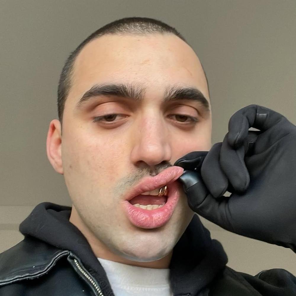 Foto di Peppe Amore, artista con ruolo nel rap italiano