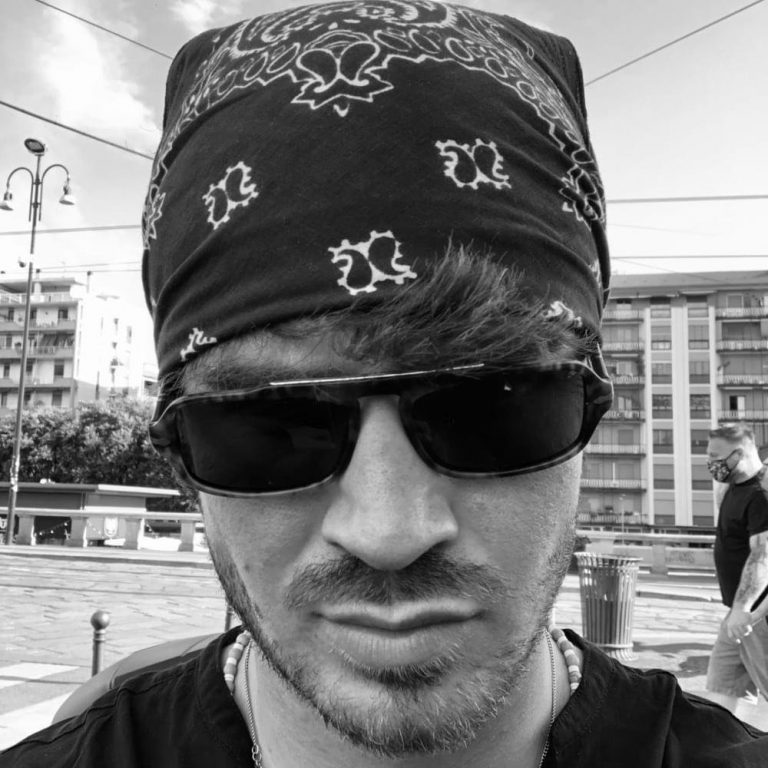 Foto di Piersilvio Bisogno, artista con ruolo nel rap italiano