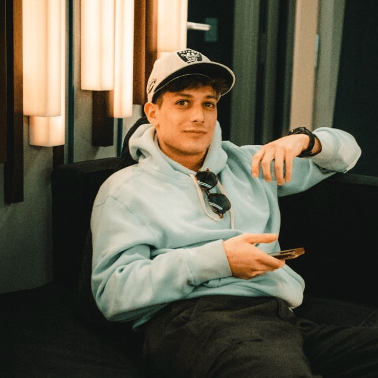 Foto di PJoosh, artista con ruolo nel rap italiano