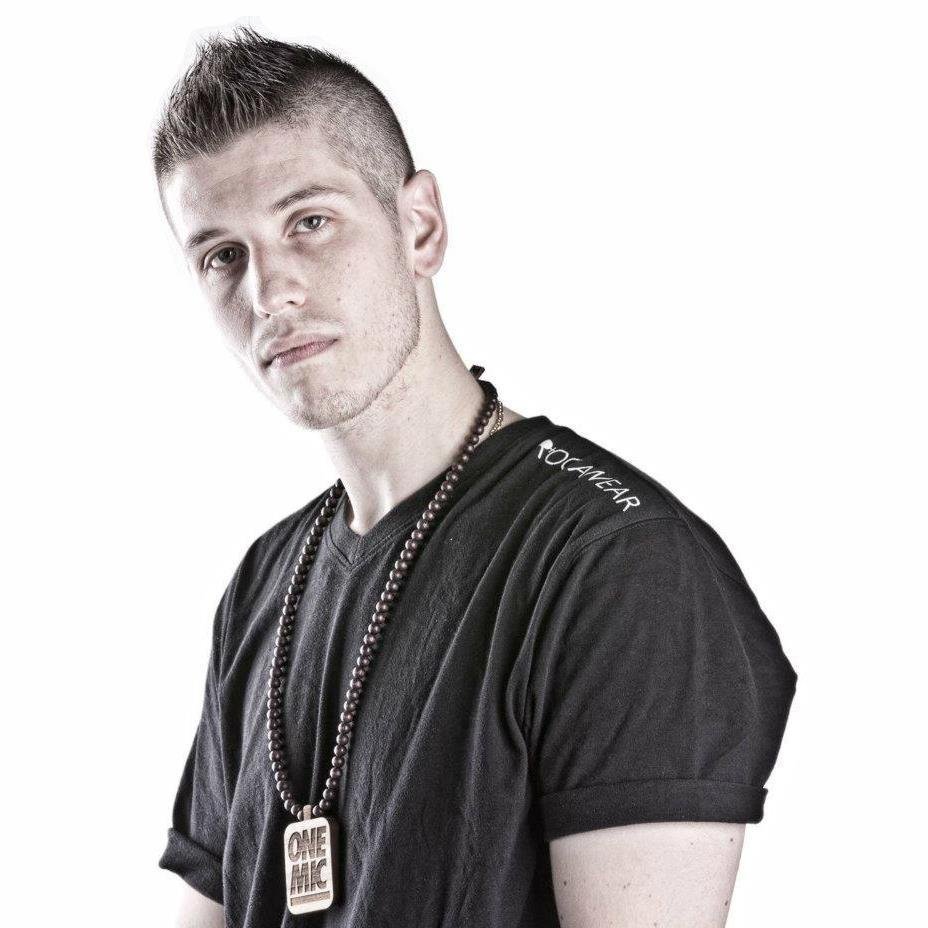 Foto di Rayden (ITA), artista con ruolo nel rap italiano