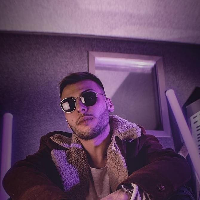 Foto di Reynar Blume, artista con ruolo nel rap italiano