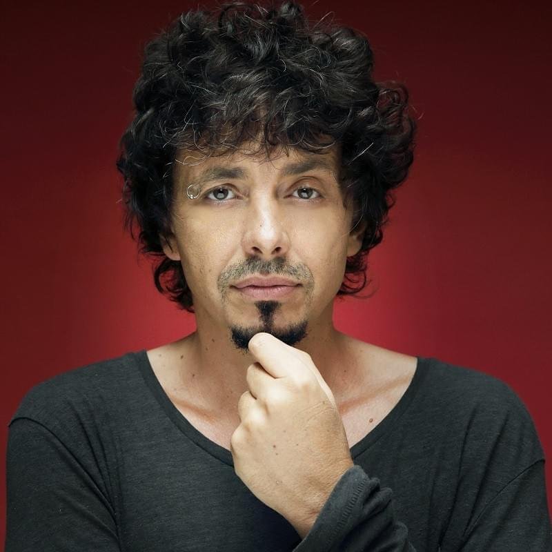 Foto di Riccardo Sinigallia, artista con ruolo nel rap italiano