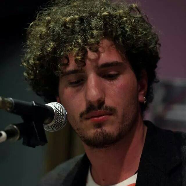 Foto di Roberto Guglielmi, artista con ruolo nel rap italiano