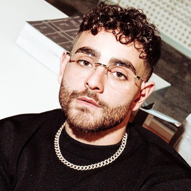 Foto di Rocco Hunt, artista con ruolo nel rap italiano