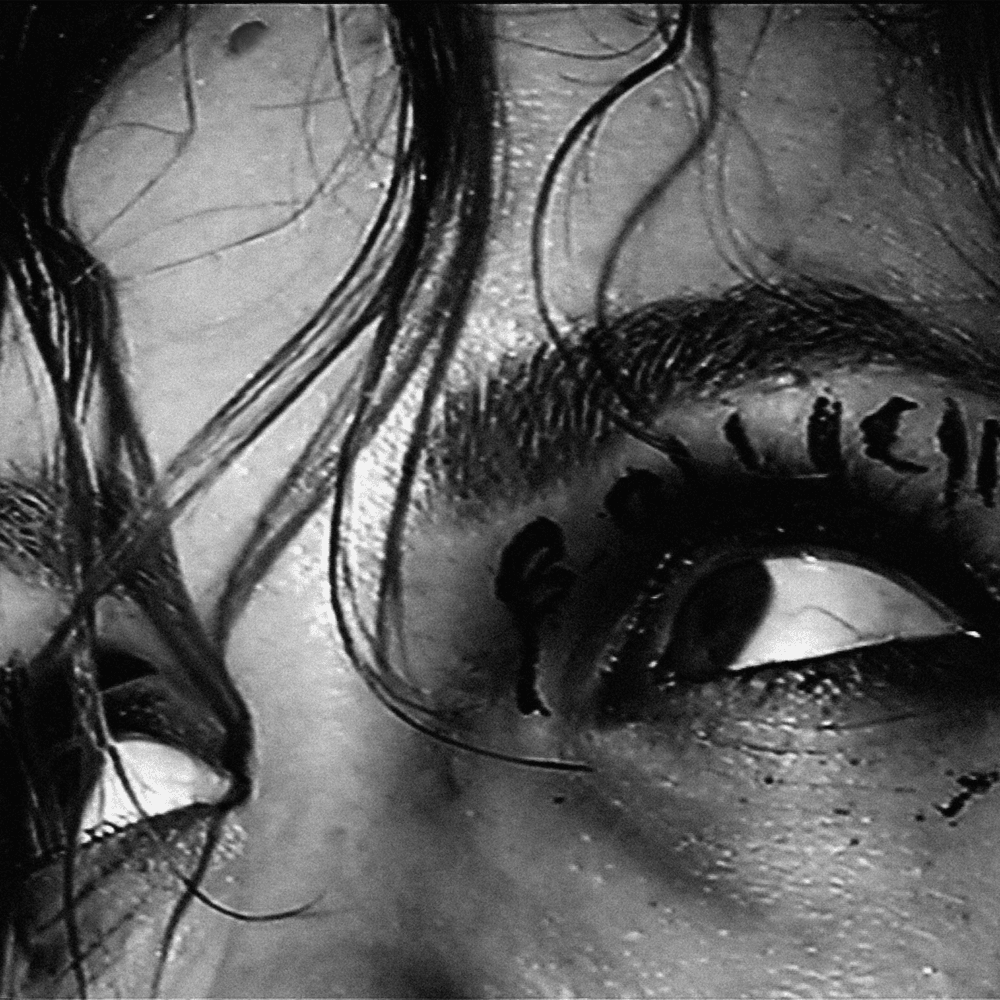 Cover della canzone 'bollicine' di Rose Villain