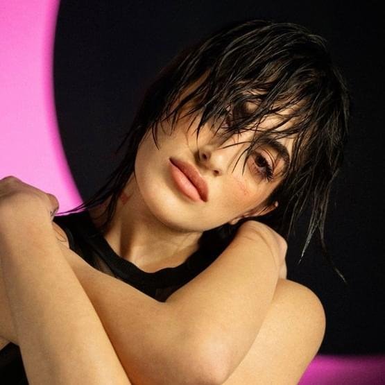 Foto di Roshelle, artista con ruolo nel rap italiano