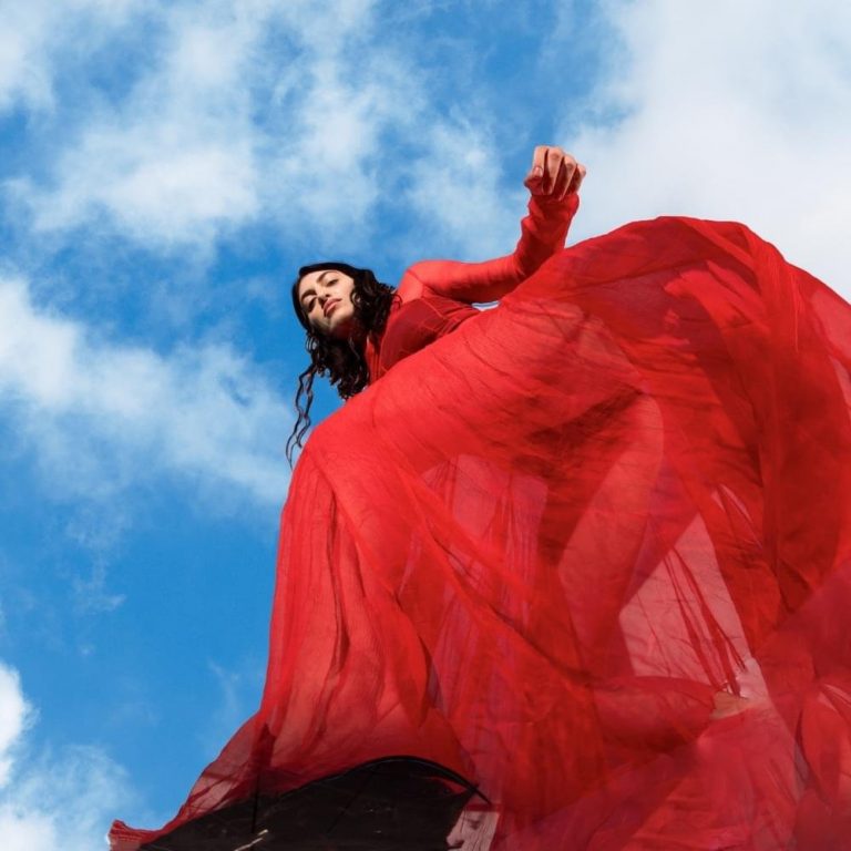 Cover della canzone 'Caffè e Lacrime' di Roshelle