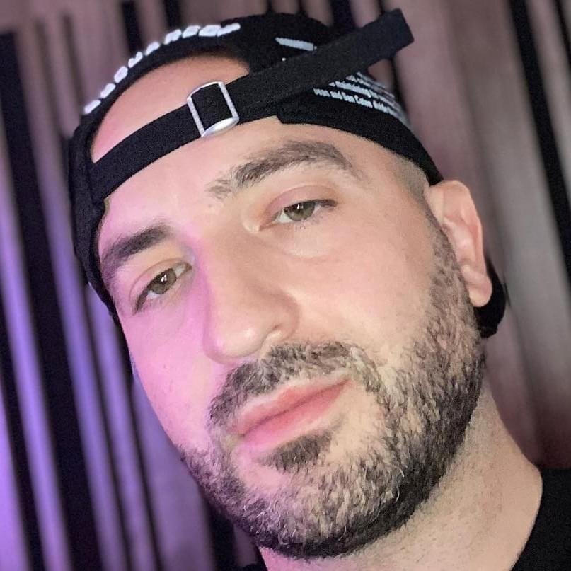 Foto di Rvchet, artista con ruolo nel rap italiano