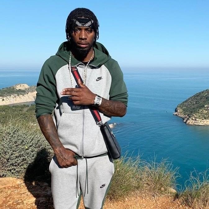 Foto di Sav12, artista con ruolo nel rap italiano