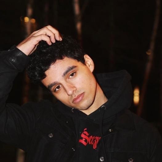 Foto di Seezy, artista con ruolo nel rap italiano