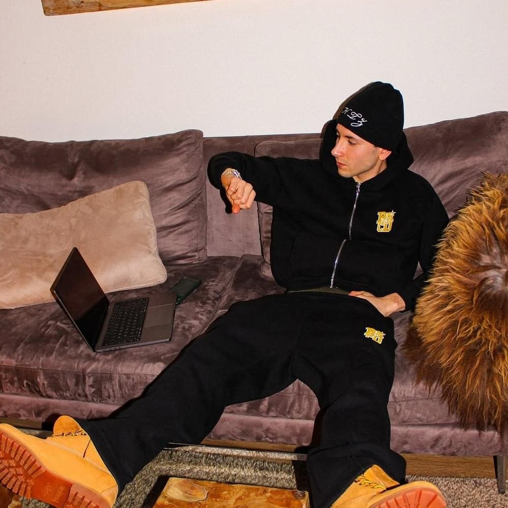 Foto di Sij, artista con ruolo nel rap italiano