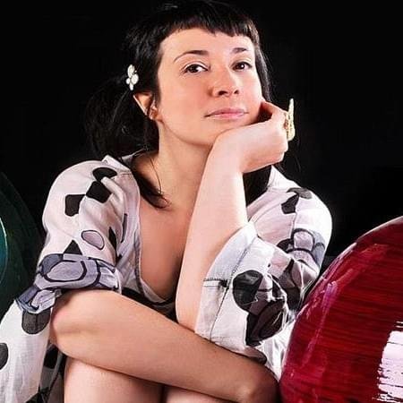 Foto di Simona Barbieri McKenzie, artista con ruolo nel rap italiano