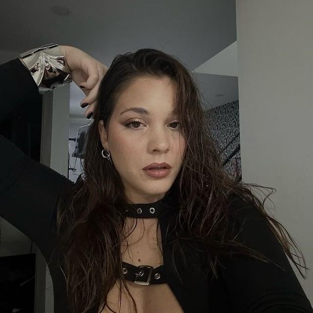 Foto di Simona Petrosino, artista con ruolo nel rap italiano