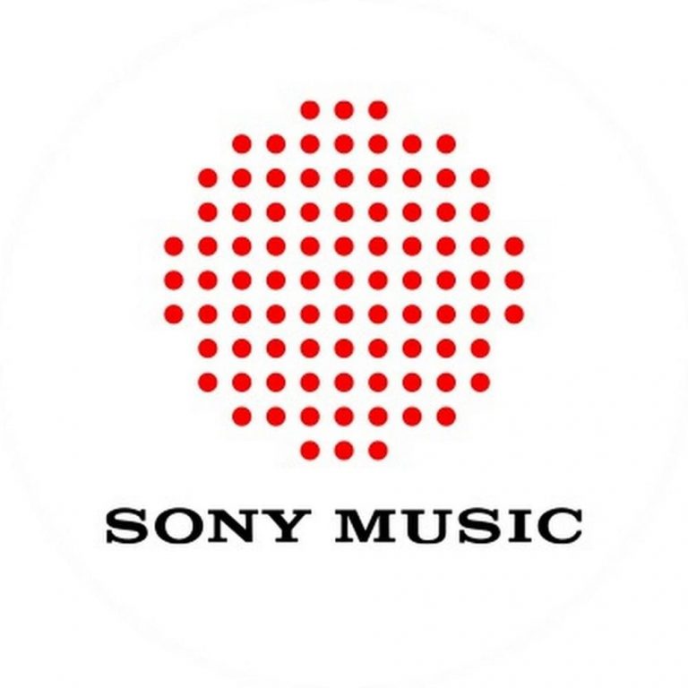 Foto di Sony Music Entertainment, artista con ruolo nel rap italiano