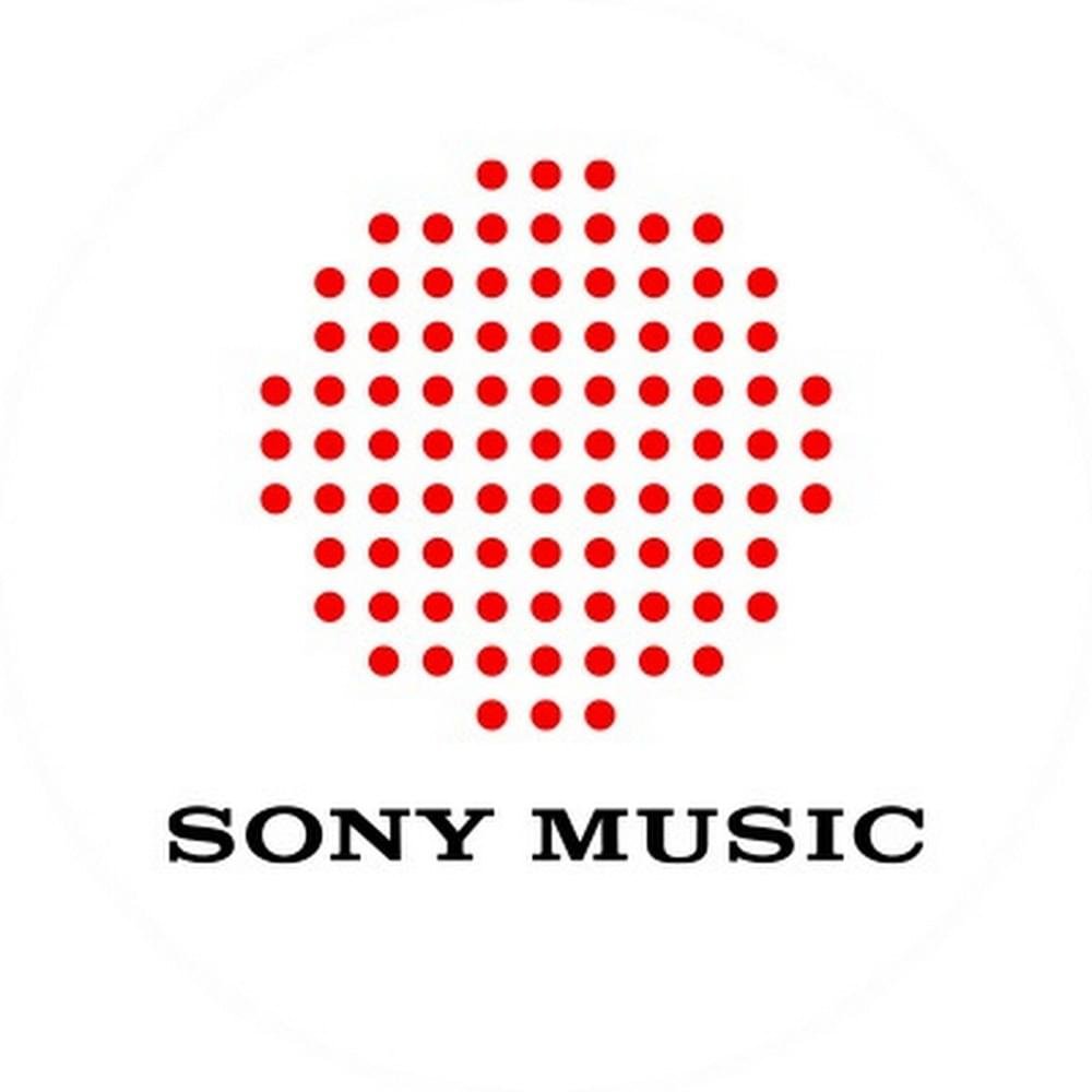 Foto di Sony Music Entertainment, artista con ruolo nel rap italiano