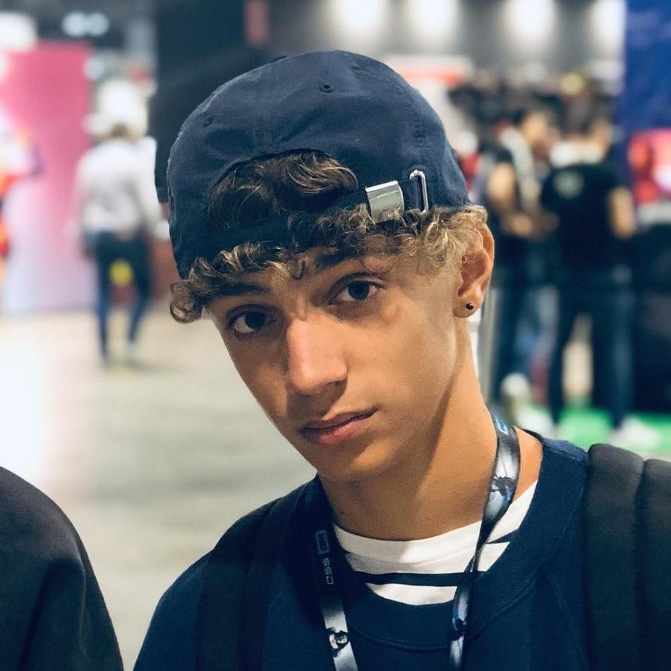Foto di Stefano Aceti, artista con ruolo nel rap italiano