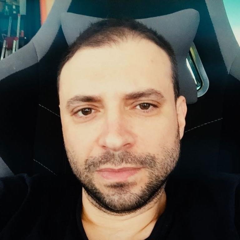 Foto di Stefano Bertelli, artista con ruolo nel rap italiano