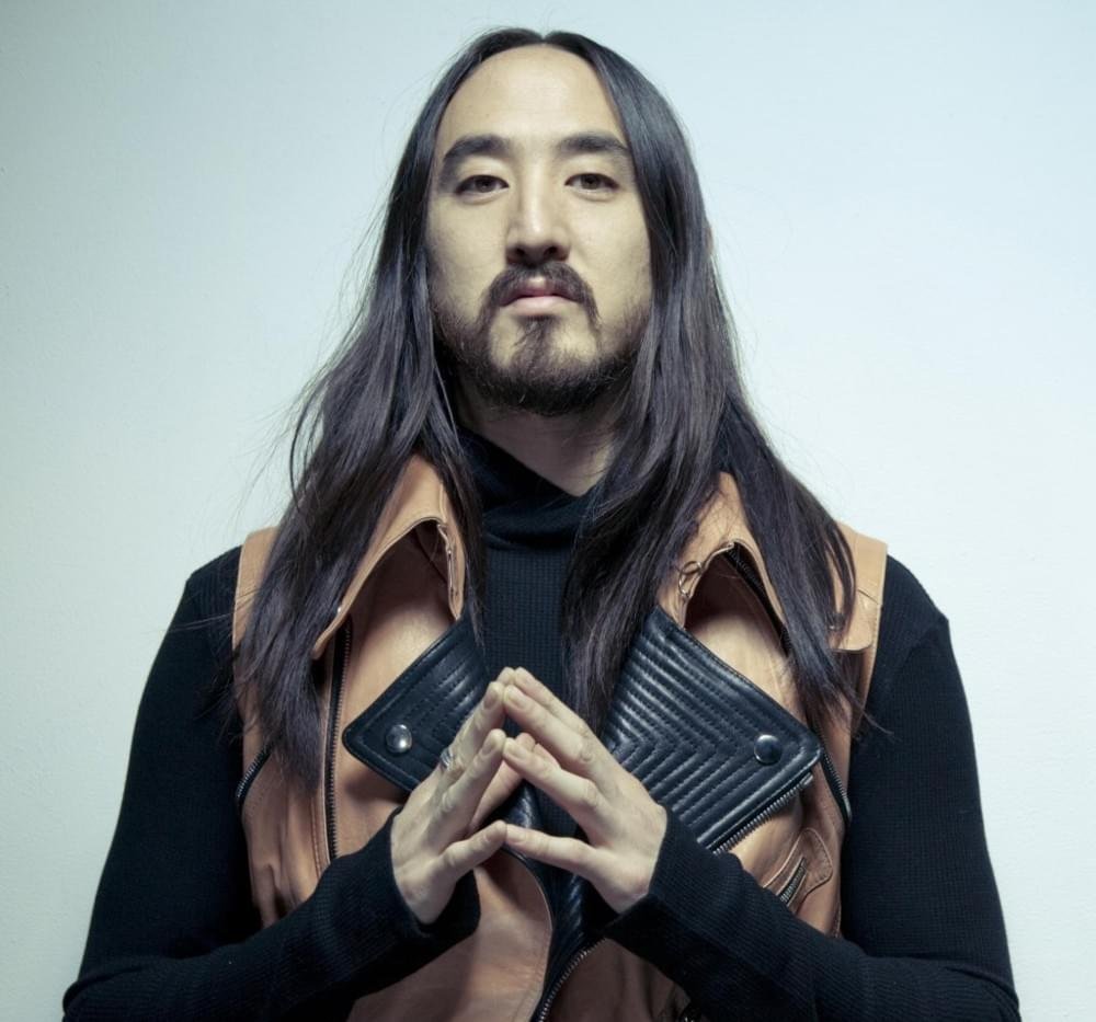 Foto di Steve Aoki, artista con ruolo nel rap italiano