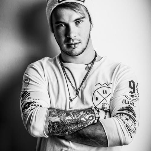 Foto di Steve Tarta, artista con ruolo nel rap italiano