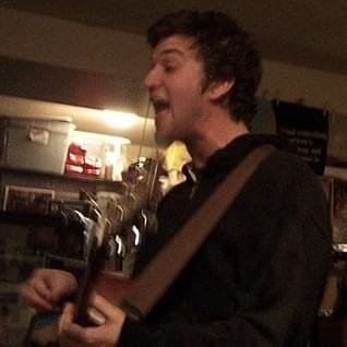 Foto di Tom Frampton, artista con ruolo nel rap italiano