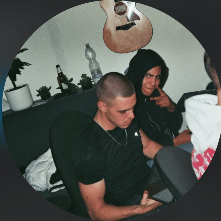 Foto di Tommaso Vicentini, artista con ruolo nel rap italiano